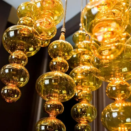 尚贝朗莫嘉娜酒店