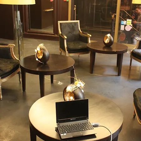 酒店 尚贝朗莫嘉娜酒店